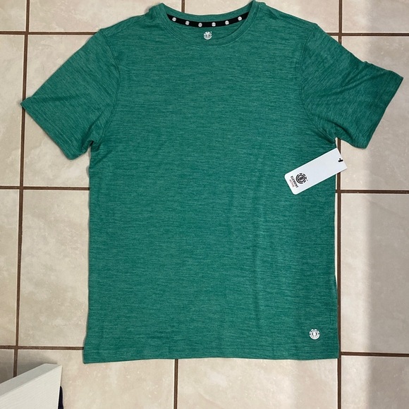 NWT Men’s Element Active T-shirt - Picture 7 of 8